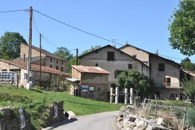 Le village de Carcanières