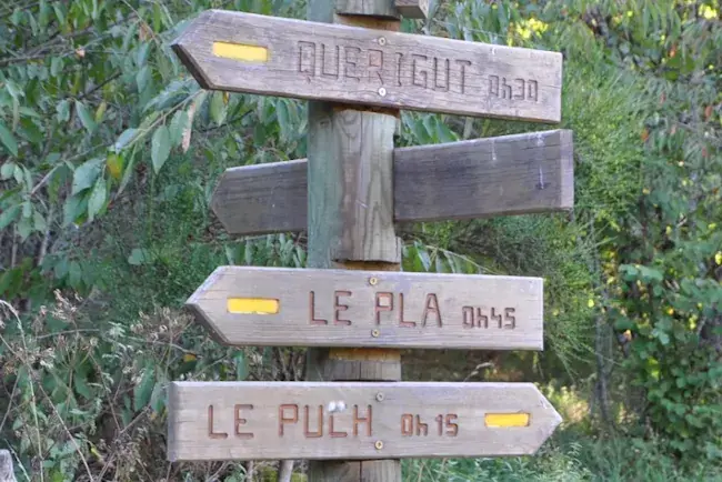 Balisage vers Le Pla et Le Puch