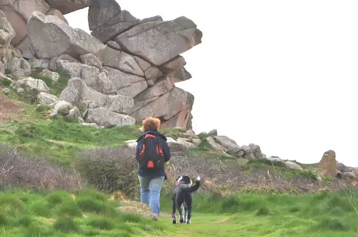 Chemin de randonnée dans le Finistère