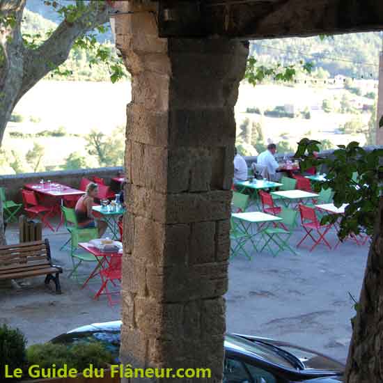 Restaurant chez Paulette à Montbrun-Les-Bains