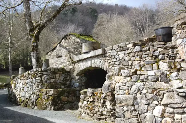 Hameau d'Armengaud sur la randonnée à Ferrières