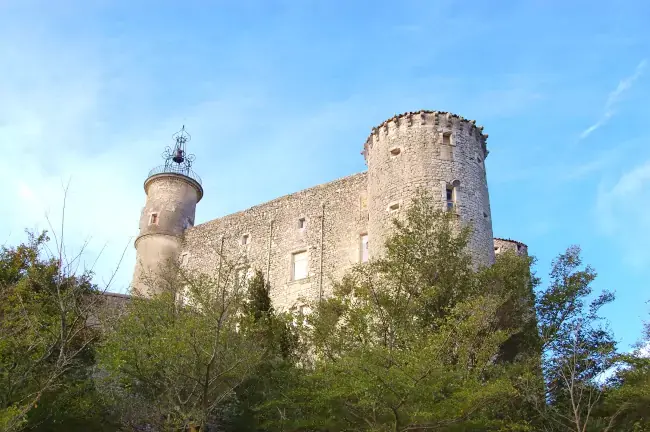 Le château de Lussan