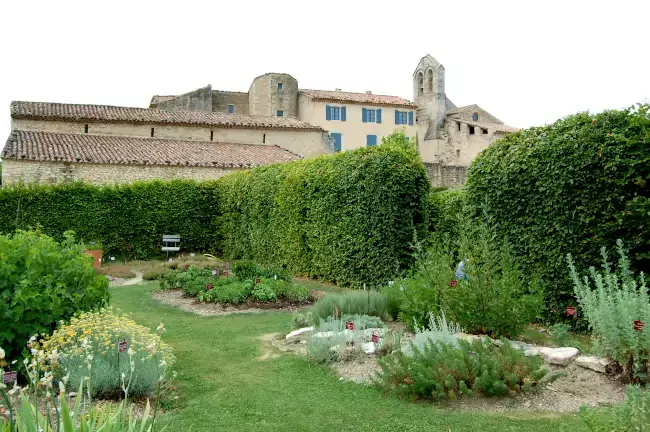 Le jardin du prieuré de Salagon