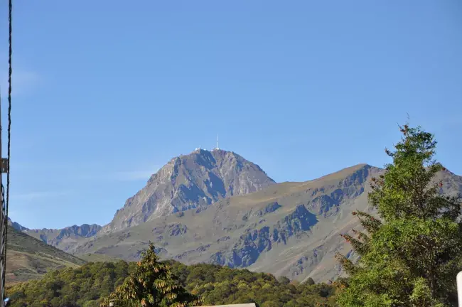 Le pic du midi face à Vie d'Estive