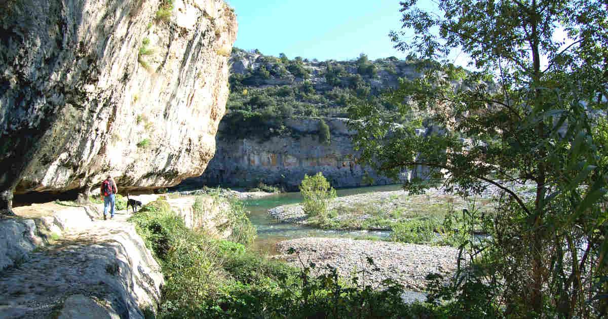 Randonnée pédestre à Minerve dans l'Hérault