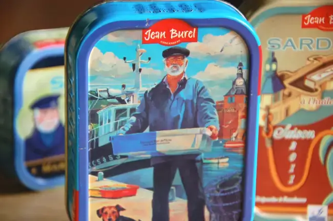 Sardines en boite de la conserverie Jean Burel