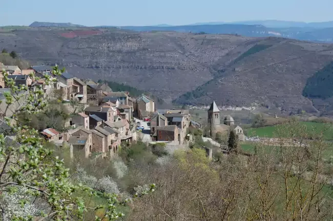 Le village de Montjaux