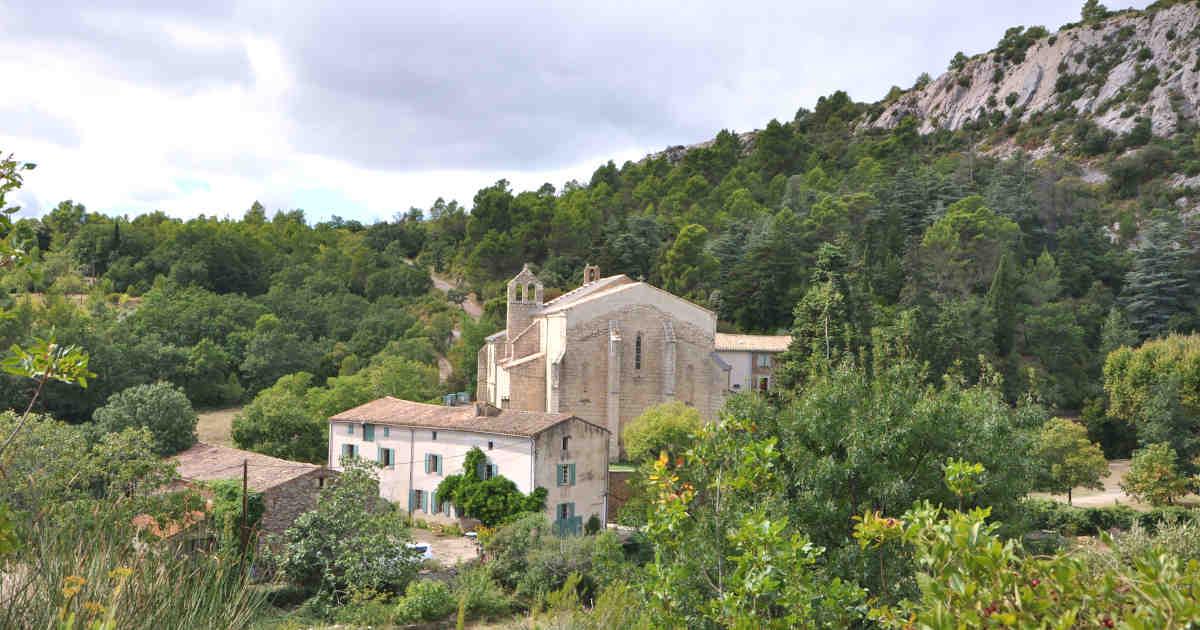Visite du village de Caunes-Minervois dans l'Aude