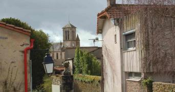 Visite du village de Montaigu en Vendée