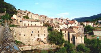 Visite du village d'Olargues dans l'Hérault