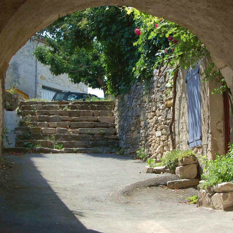 Visite du village de Limans dans les Alpes-de-Haute-Provence